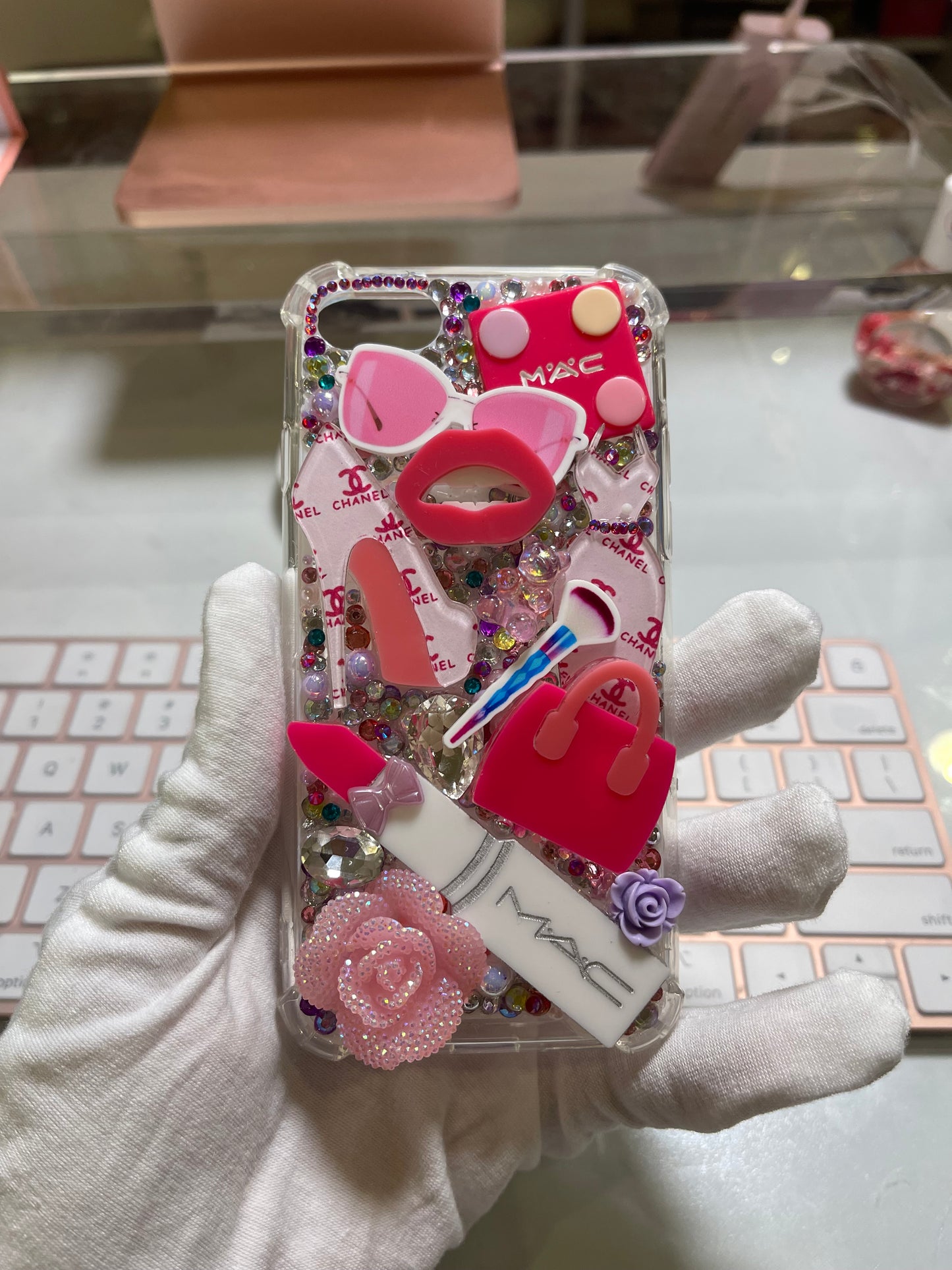 Getting ready for a Night Out ready to Ship Snap on Pone case for the iPhone SE /7/8 with protective bumper guards