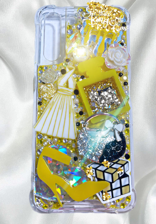 Fashionably black and yellow ready to ship snap on phone case with protective Bumpers for the Samsung galaxy S 21