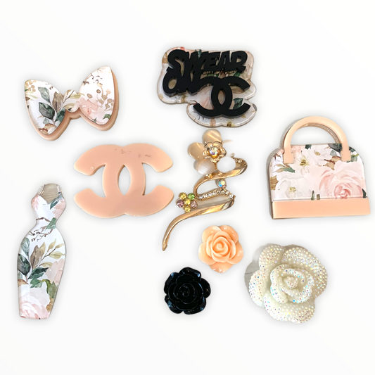 Pretty Florals and Things Themed Layout F-21-3-A-0005 (Pieces are not for sale)