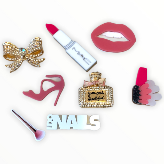 Dainty Nail Tech  Layout A-21-4005 (Pieces are not for sale)